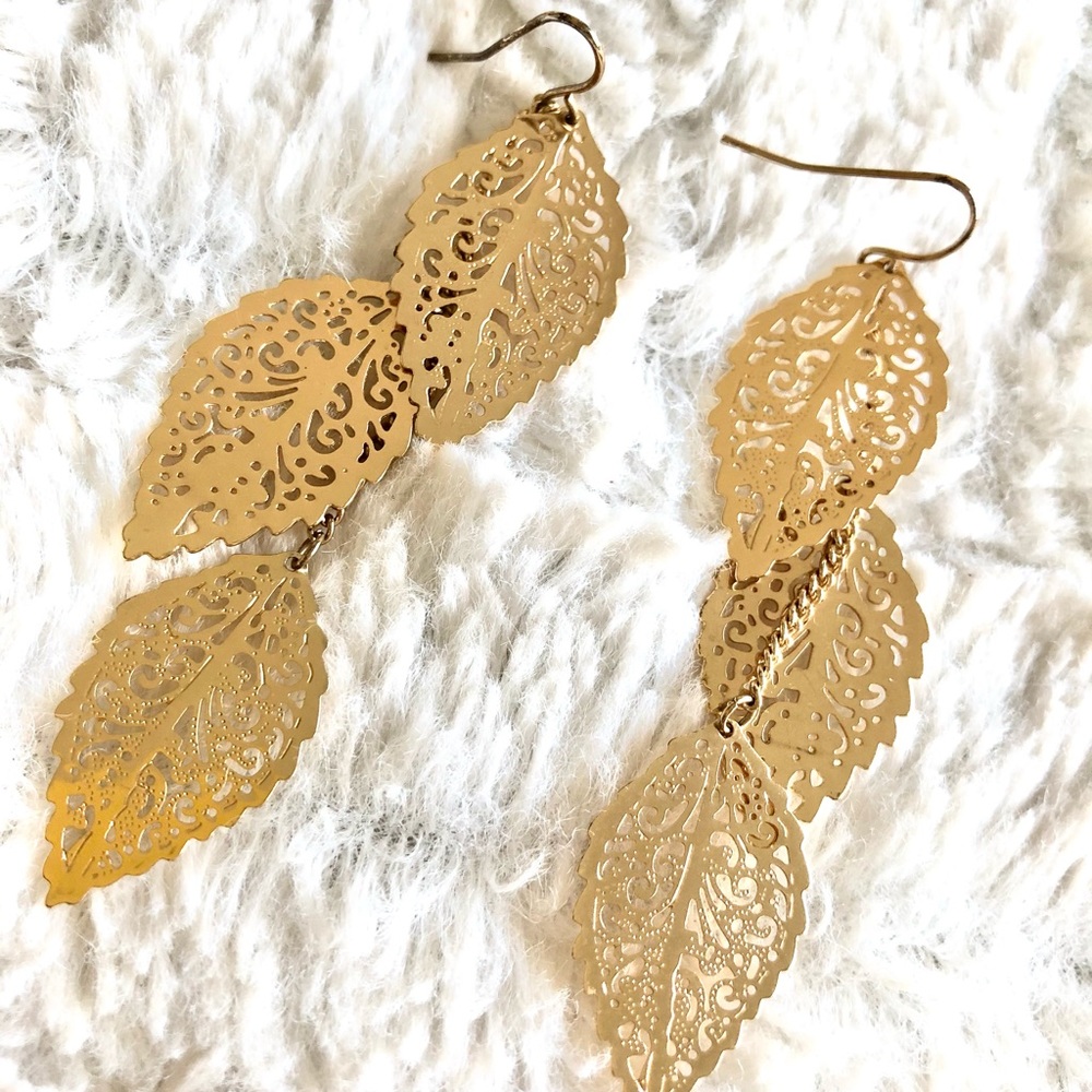 Gold Leaf Earrings
